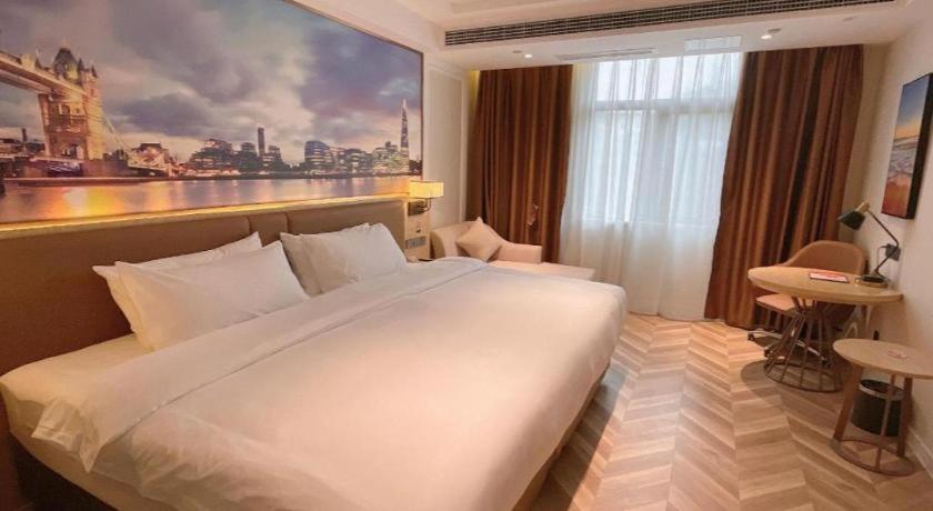 Vienna Hotel Sichuan Hejiang Yangtze River Bridge 泸州 外观 照片