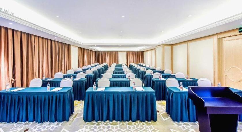Vienna Hotel Sichuan Hejiang Yangtze River Bridge 泸州 外观 照片