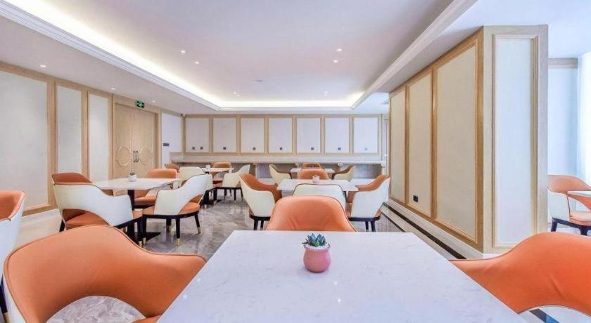 Vienna Hotel Sichuan Hejiang Yangtze River Bridge 泸州 外观 照片