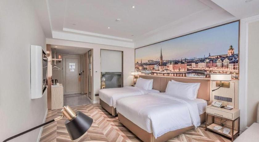Vienna Hotel Sichuan Hejiang Yangtze River Bridge 泸州 外观 照片
